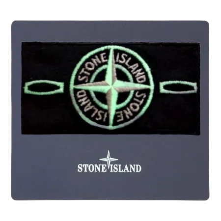 Enhanced glow badge in normal lighting